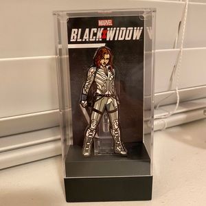 Marvel Black Widow FigPin #399 Rare Chaser Pin